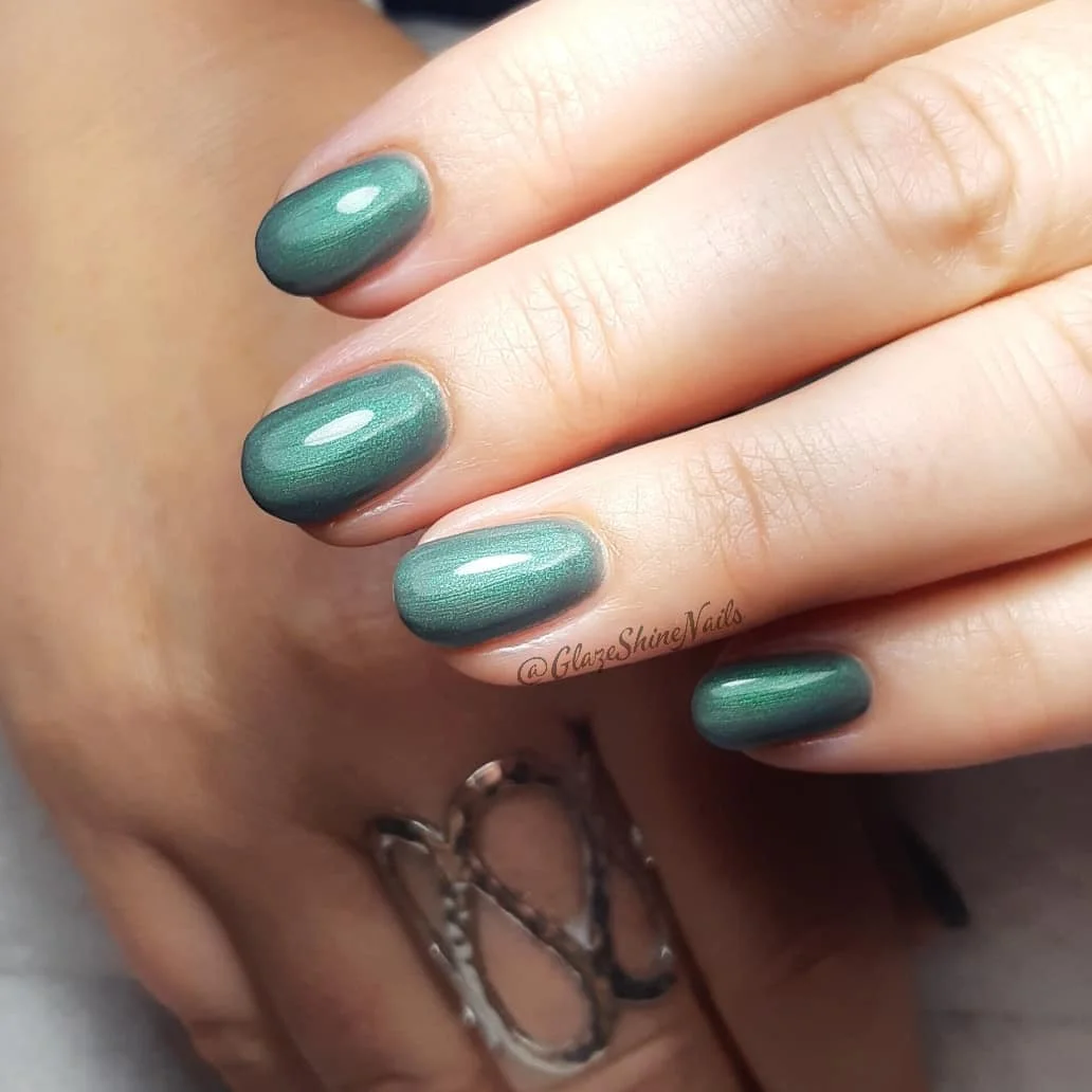 autumn nails color Deep Emerald Green Nails With A Refined Metallic Sheen