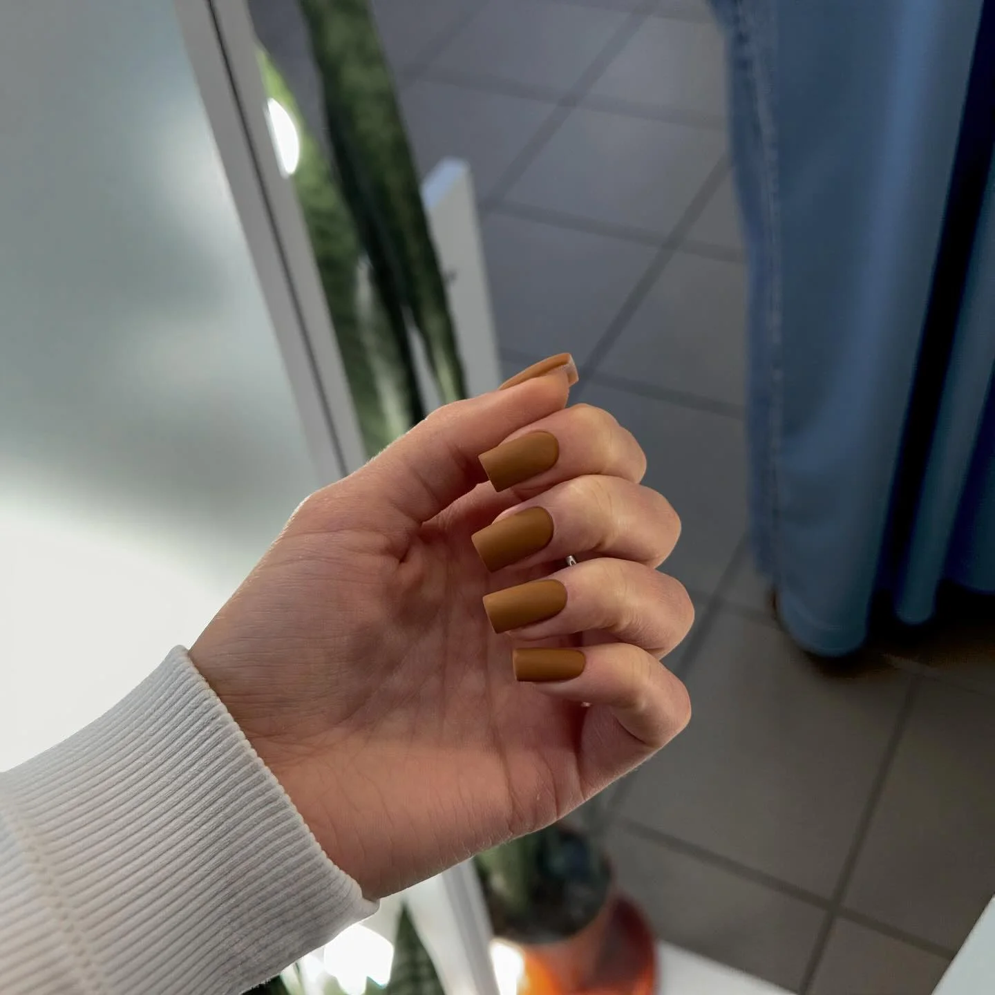 fall manicure colors 2026 Matte Mustard Brown For A Rich Earthy Finish