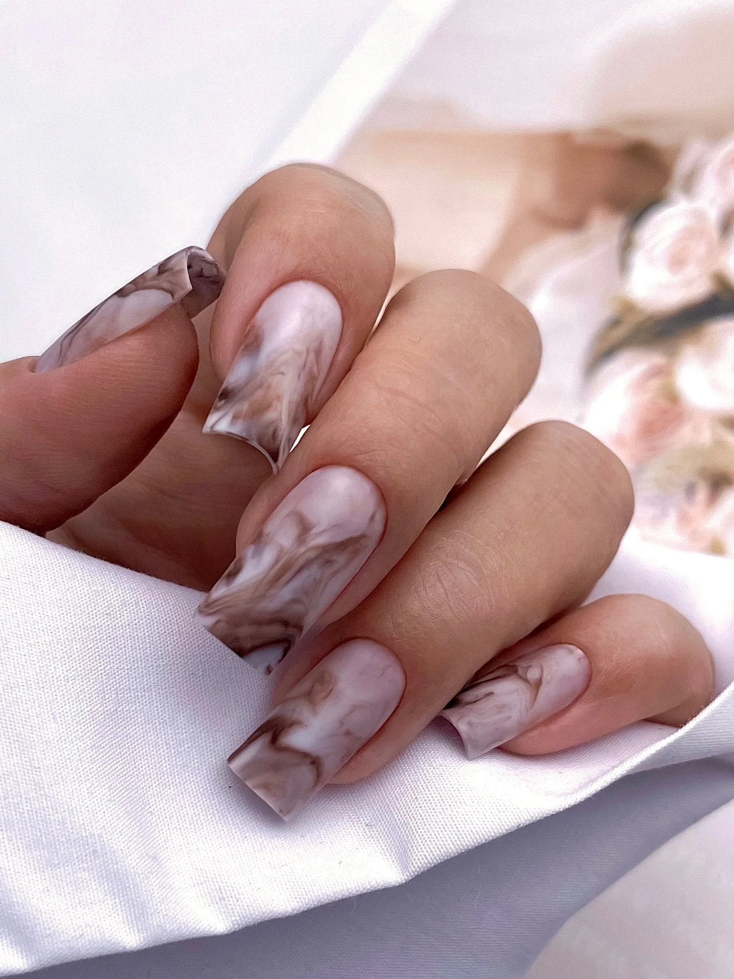 nude fall nails 2026 Milky Nude Marble On Coffin-Shaped Nails