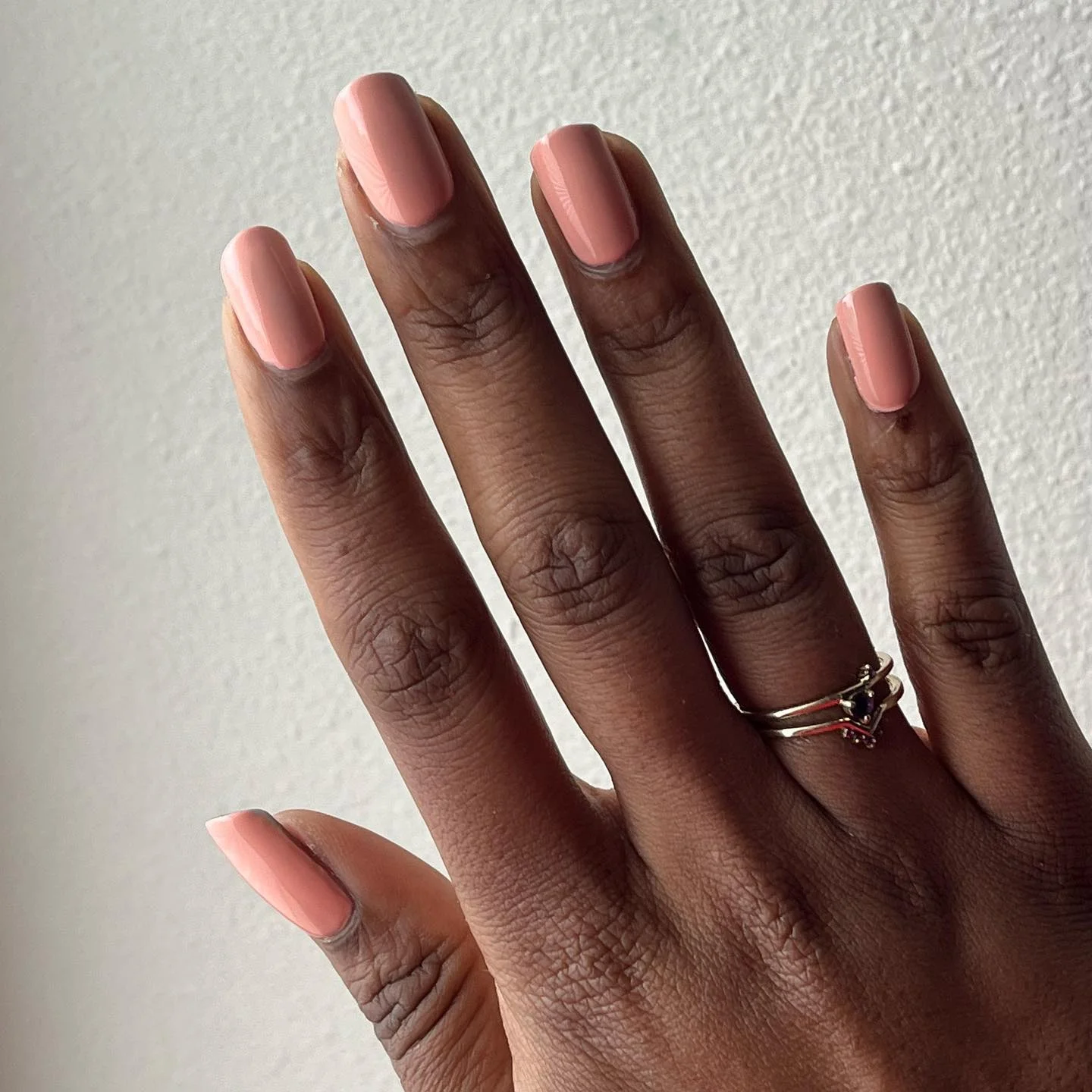 fall nails colors for dark skin Peachy Nude For A Soft Transitional Look
