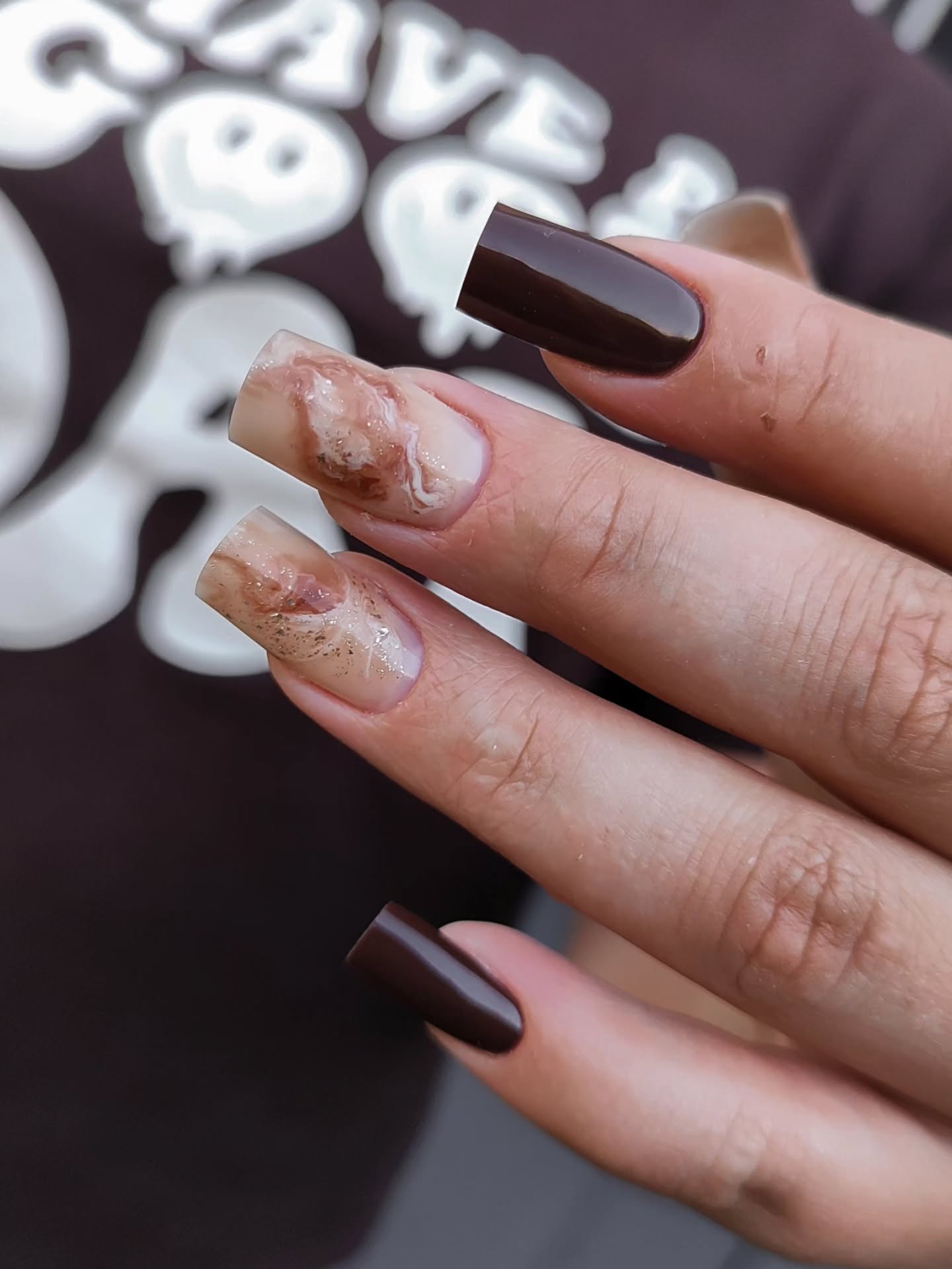 fall nails for tan skin tone Moody Cocoa Nails With Sheer Marble Texture