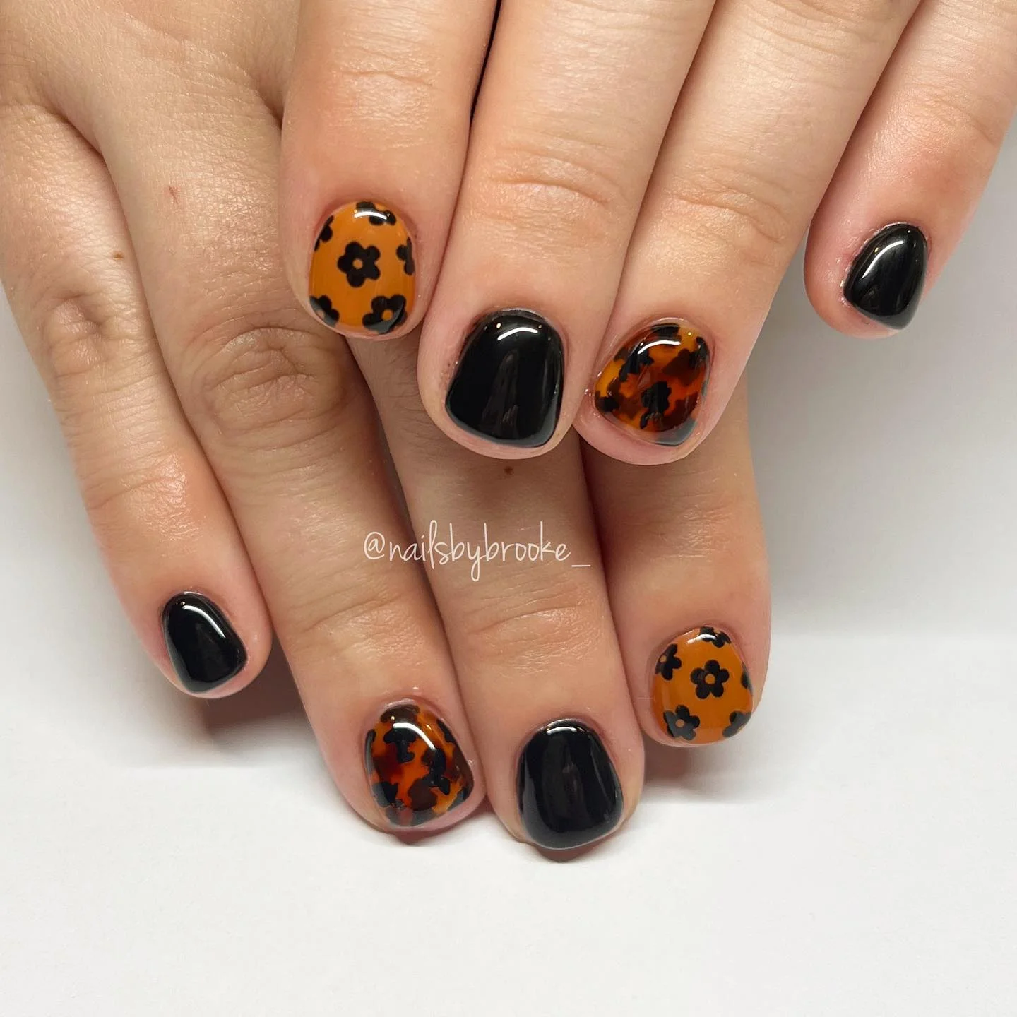 dark fall nails 2026 Short Autumn Florals With Tortoiseshell Charm