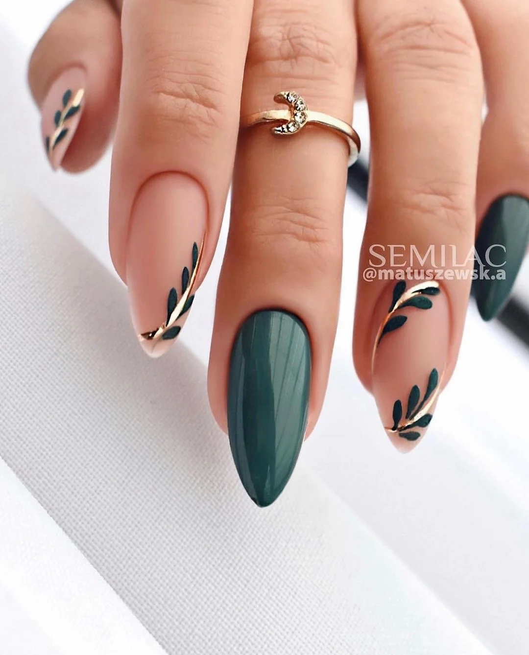 fall nails for fair skin tones 2026 Deep Forest Green With Minimal Gold Leaf Accents