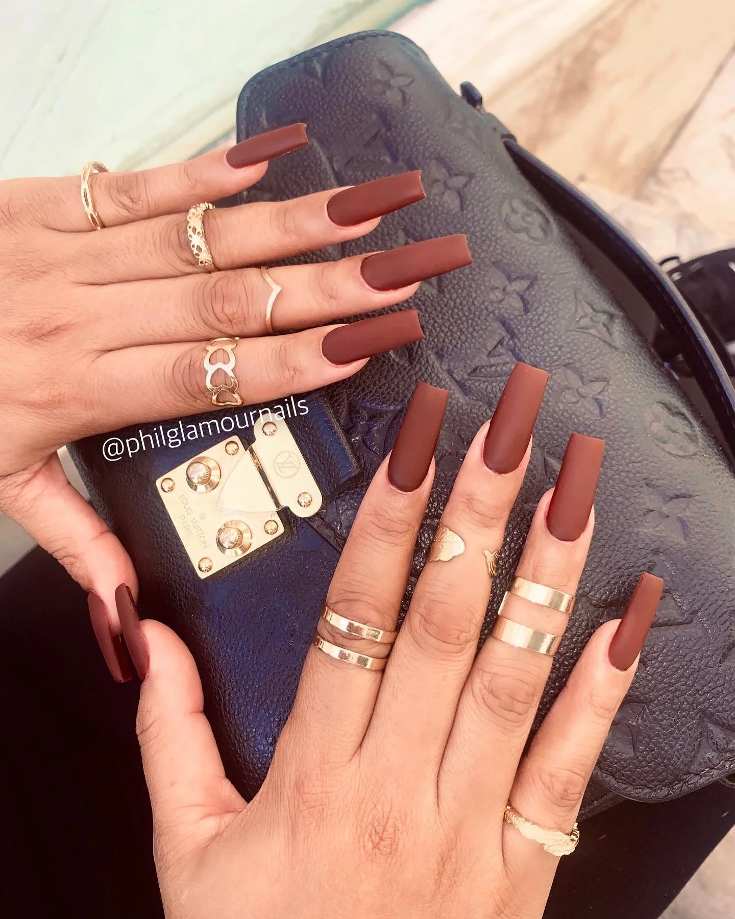 autumn nails color Deep Mocha Almond Nails For A Polished Fall Mood