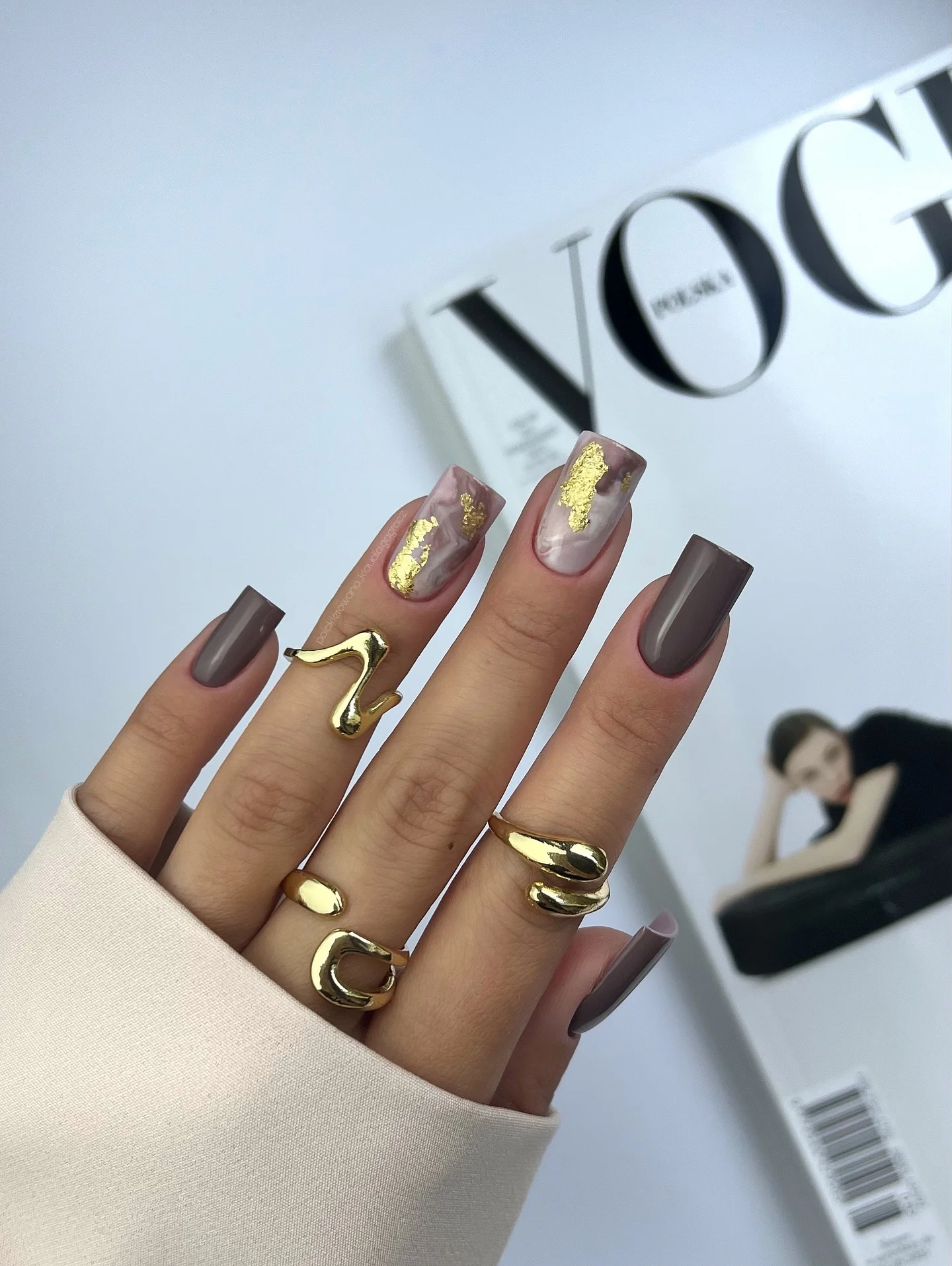 fall square nails 2026 Taupe Marble With Sculptural Gold Details